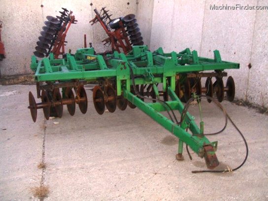  John Deere 712