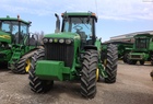 2002 John Deere 8520