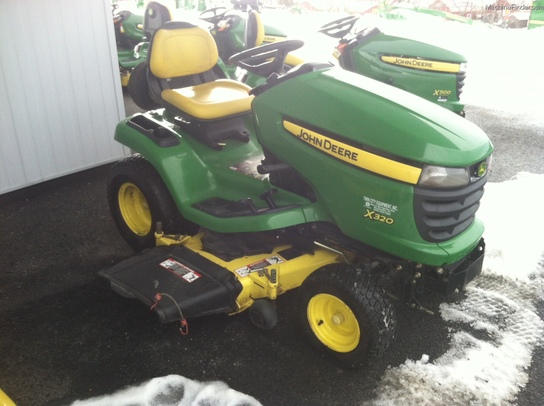 2006 John Deere X320