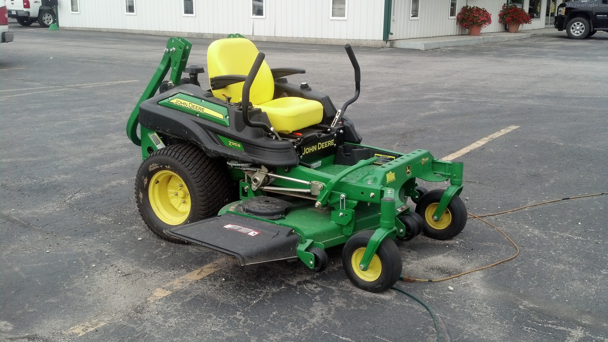 2013 John Deere Z915B Lawn & Garden and Commercial Mowing John Deere