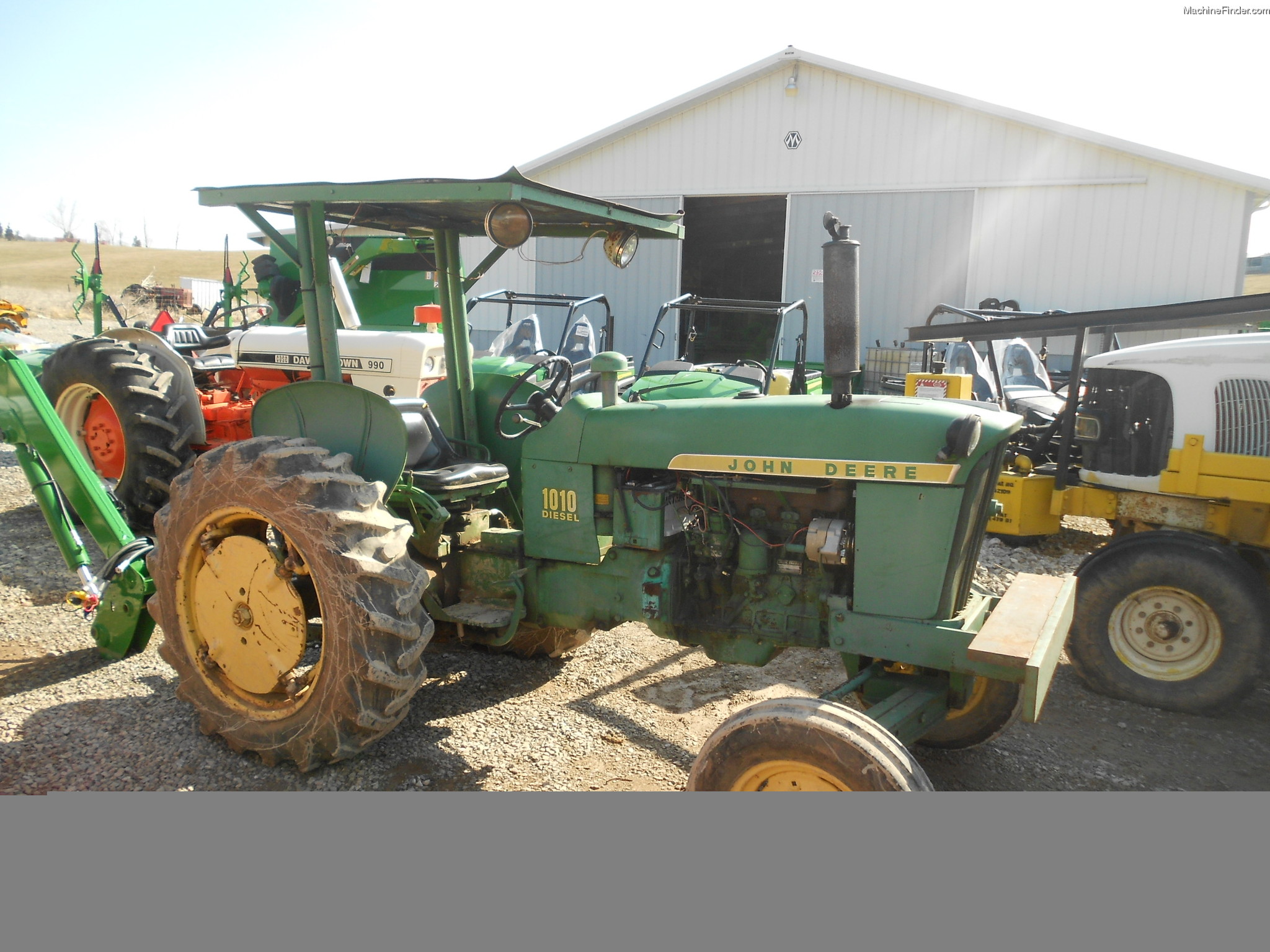 1961 John Deere 1010 Tractors Utility (40100hp) John Deere