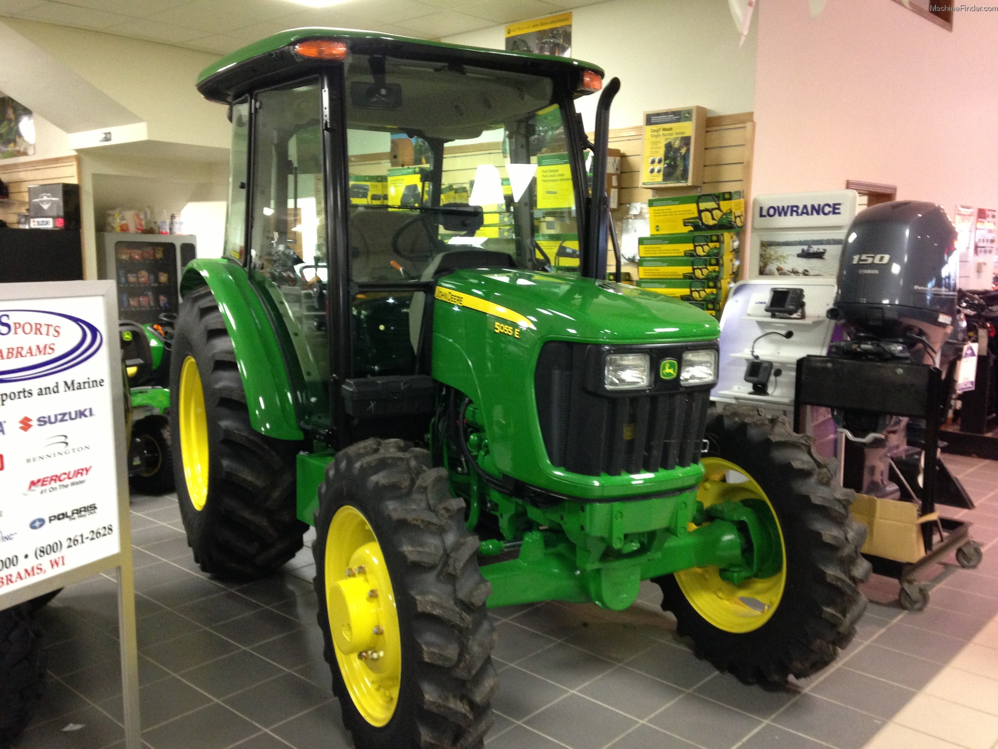 2013 John Deere 5055E Cab Tractors Utility (40100hp) John Deere