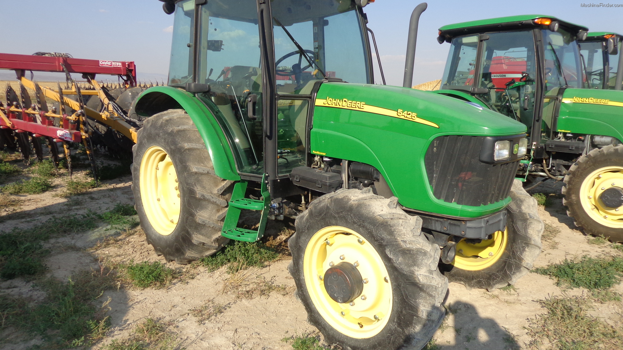 2006 John Deere 5425 Tractors Utility (40100hp) John Deere