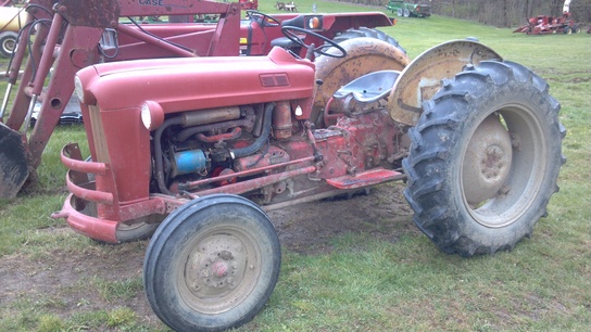  Ford 641
