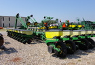 1997 John Deere 1770