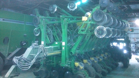 2004 John Deere 1790