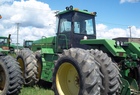 1990 John Deere 8760