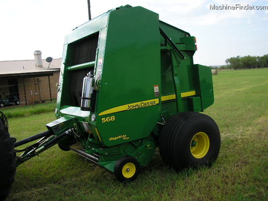 2012 John Deere 568