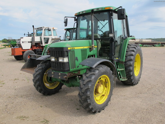 1998 John Deere 6410