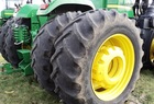 2002 John Deere 9220