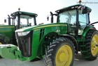2011 John Deere 8235R