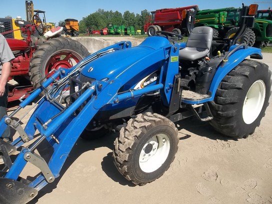 2004 New Holland TC40DA
