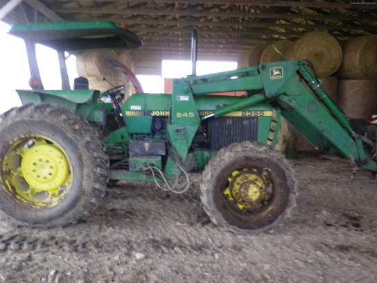 1989 John Deere 2355