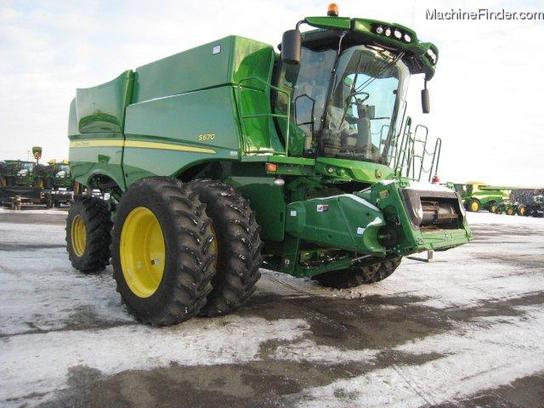 2012 John Deere S670