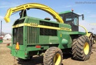 1999 John Deere 6850