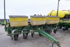 1990 John Deere 7200