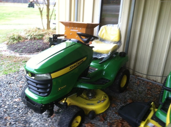 2007 John Deere X300