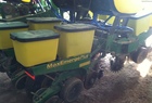 2000 John Deere 1760