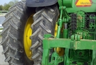 2009 John Deere 8430
