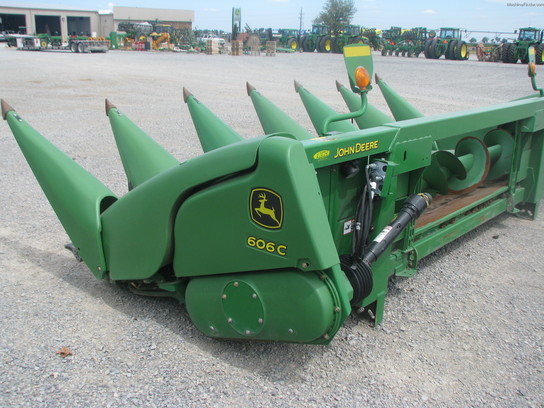 2010 John Deere 606C