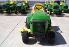 1990 John Deere 318