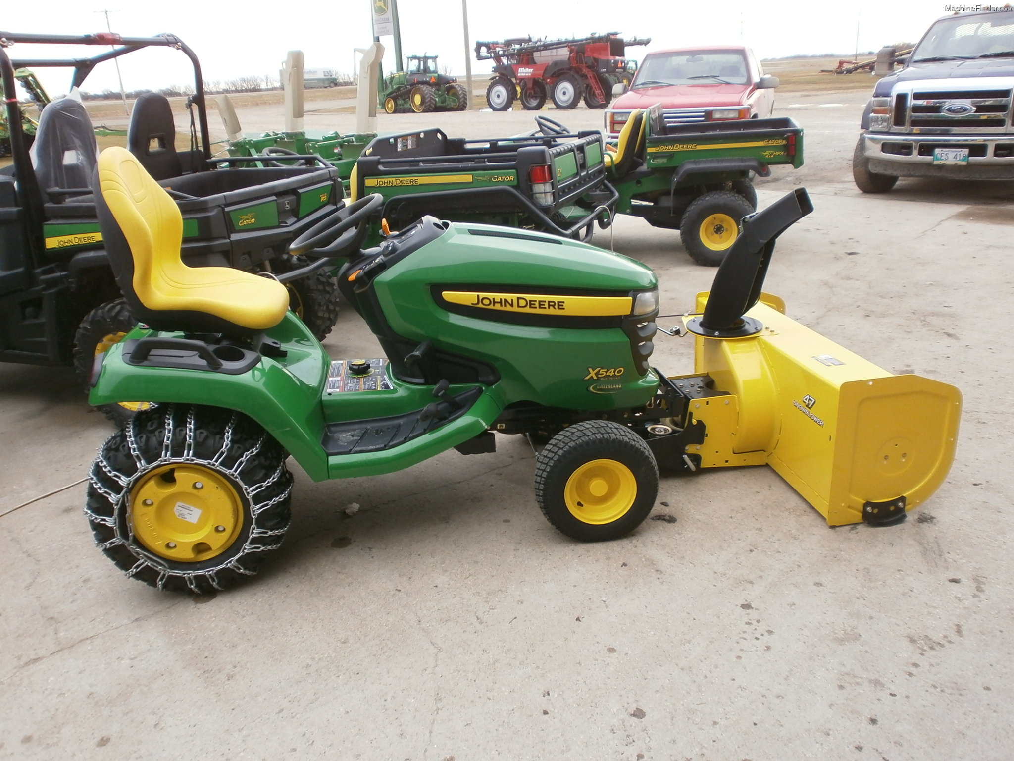 2011 John Deere X540 Lawn & Garden and Commercial Mowing John Deere