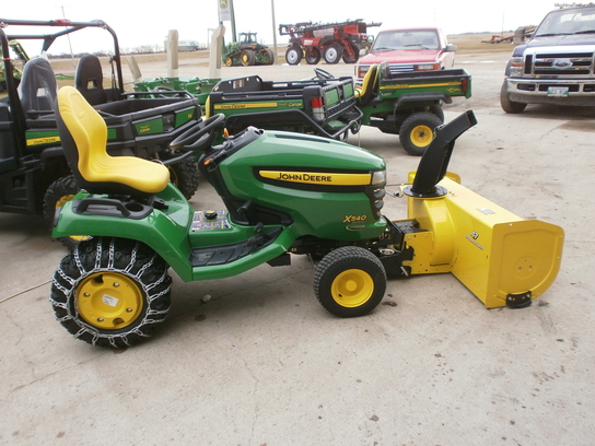 2011 John Deere X540