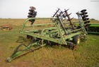  John Deere 230