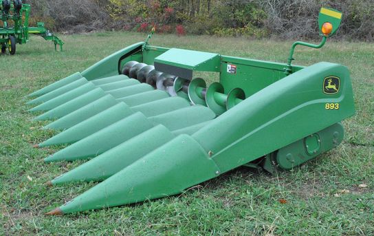 2006 John Deere 893