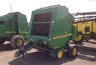 2004 John Deere 567