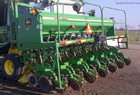 2000 John Deere 1530