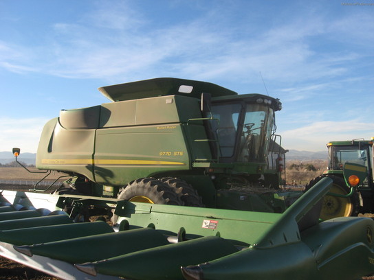 2009 John Deere 9770 STS