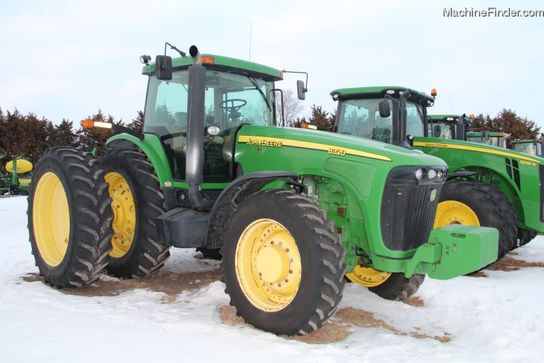 2005 John Deere 8320