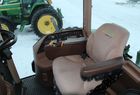 2005 John Deere 8320