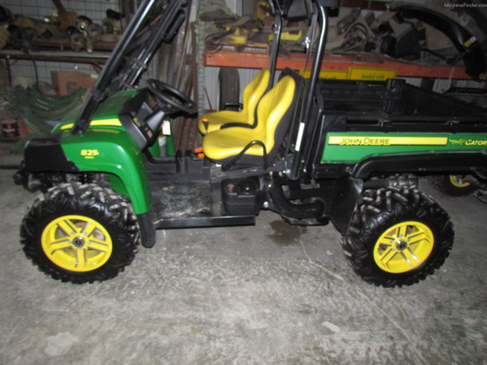 2012 John Deere XUV 825I GREEN