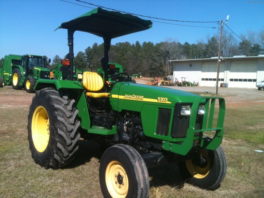 2005 John Deere 5303