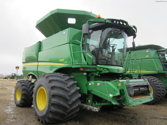 2012 John Deere S680