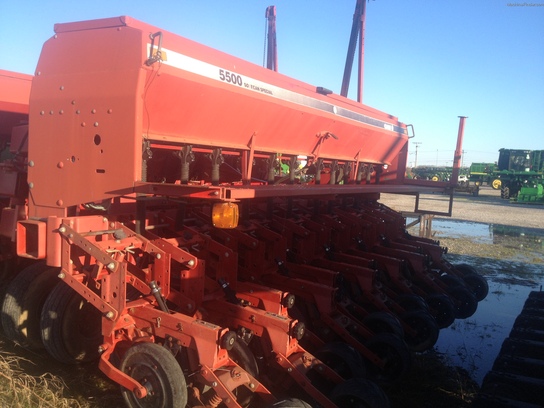 2000 Case 5500