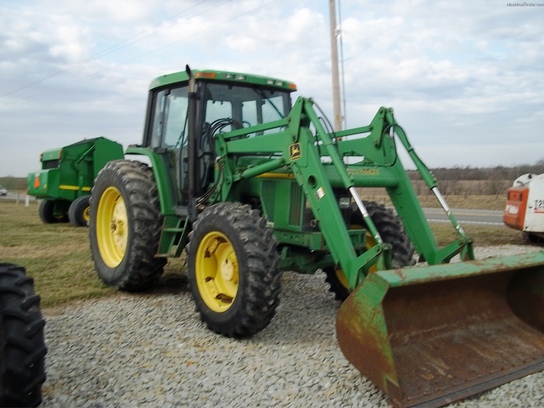 1995 John Deere 6400
