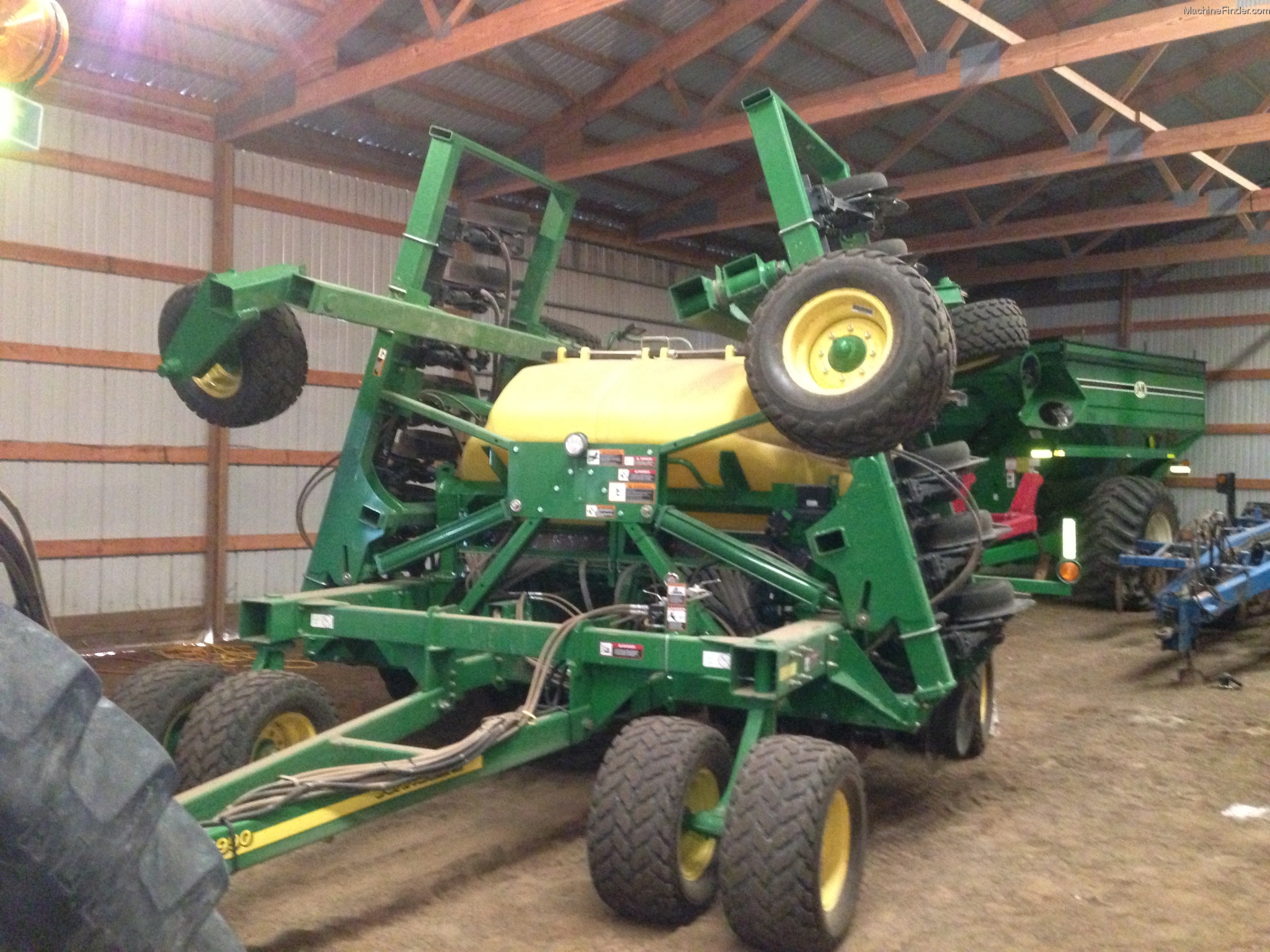 2010 John Deere 1990 Planting & Seeding Air Drills & Seeders John