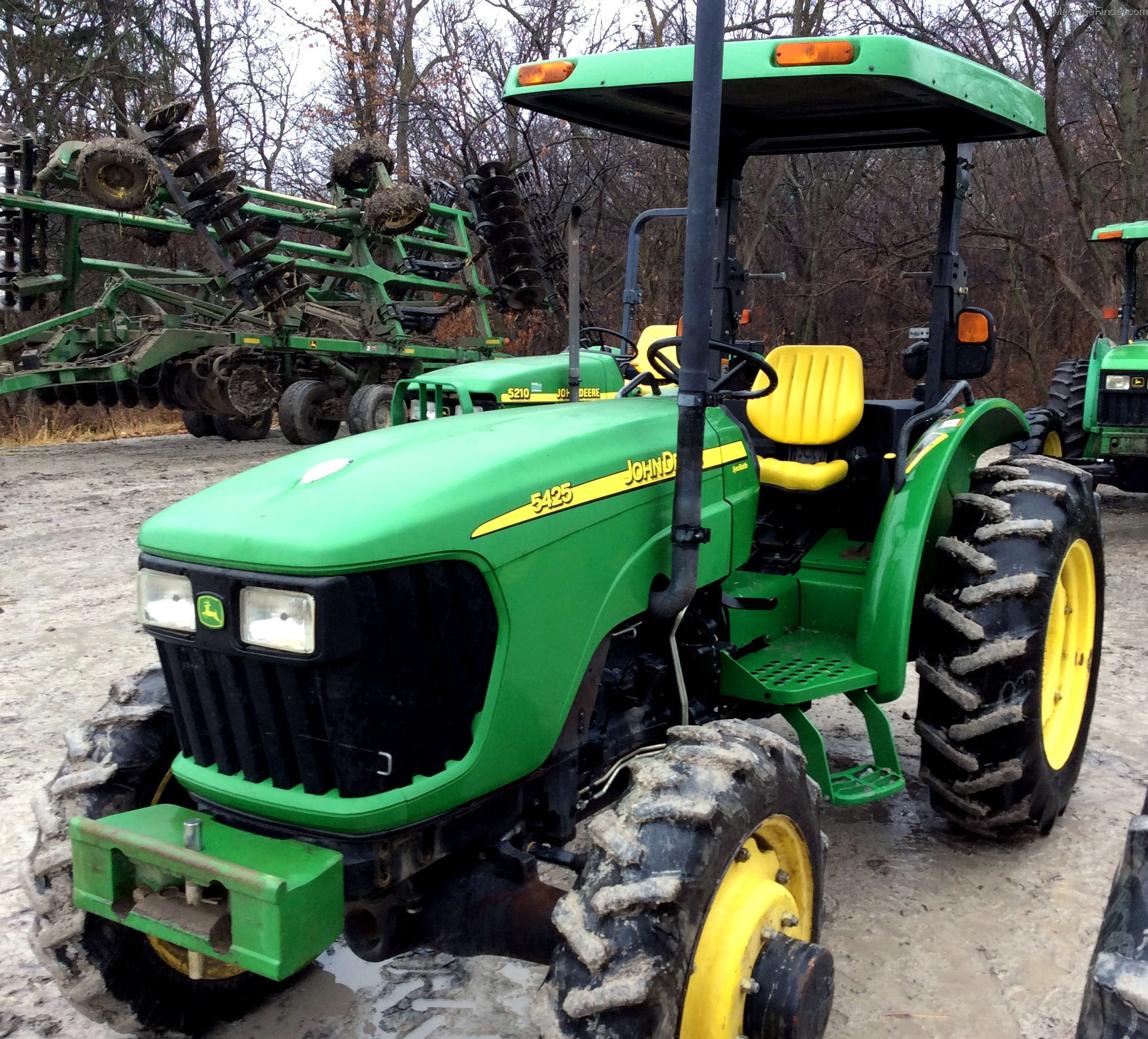2007 John Deere 5425 Tractors Utility (40100hp) John Deere