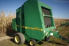 1996 John Deere 566
