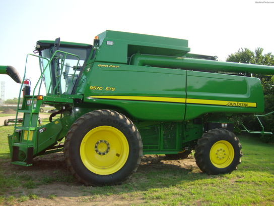 2010 John Deere 9570