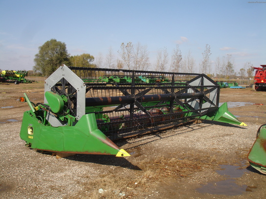 1993 John Deere 922