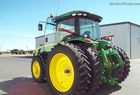 2011 John Deere 8235R