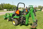2009 John Deere 2305