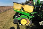 1989 John Deere 7200