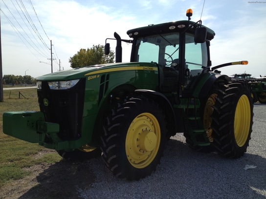 2011 John Deere 8285R