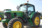 2010 John Deere 7230