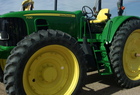 2011 John Deere 7130